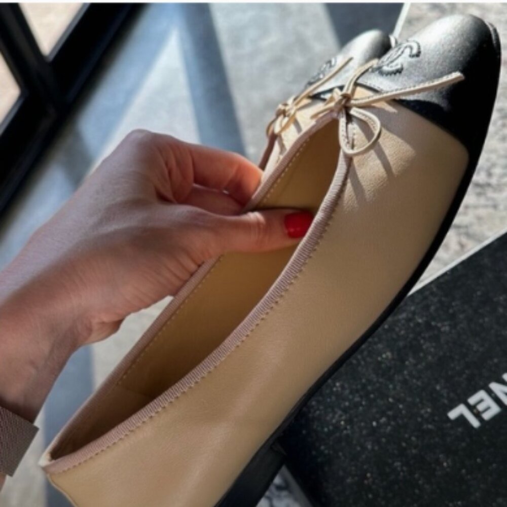 CHANEL Lambskin‎ Ballerina Beige/Black Classic Ballet Flats shoes Size 38 - Picture 9 of 14